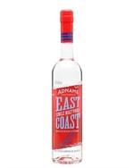 Adnams East Coast vodkaflaske med lys etiket og bølgemotiv